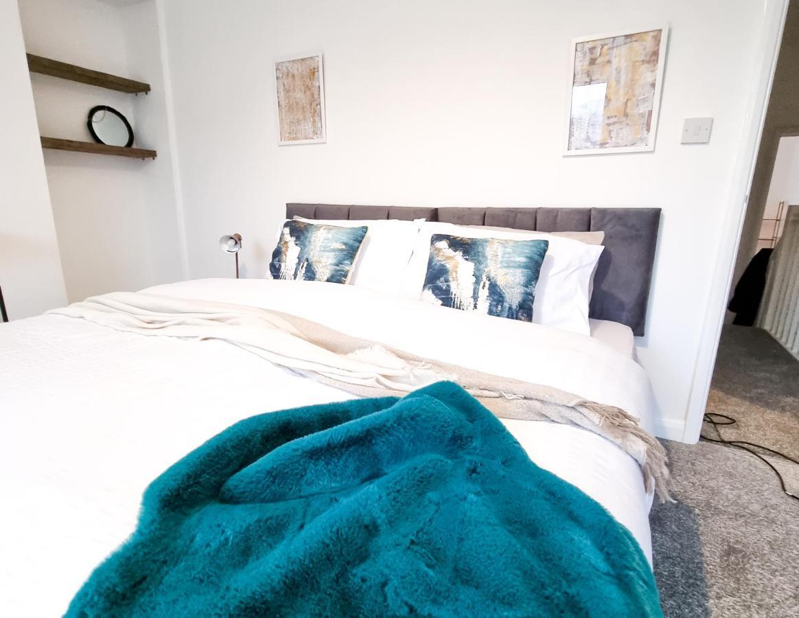 Spacious 3-Bed Near The City Centre Свонсі Екстер'єр фото