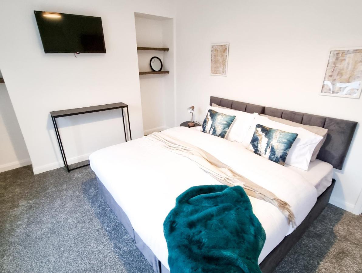 Spacious 3-Bed Near The City Centre Свонсі Екстер'єр фото