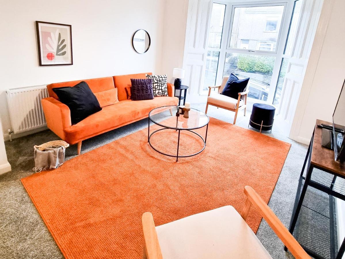 Spacious 3-Bed Near The City Centre Свонсі Екстер'єр фото