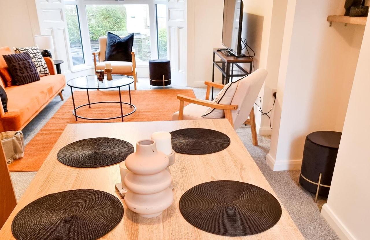 Spacious 3-Bed Near The City Centre Свонсі Екстер'єр фото