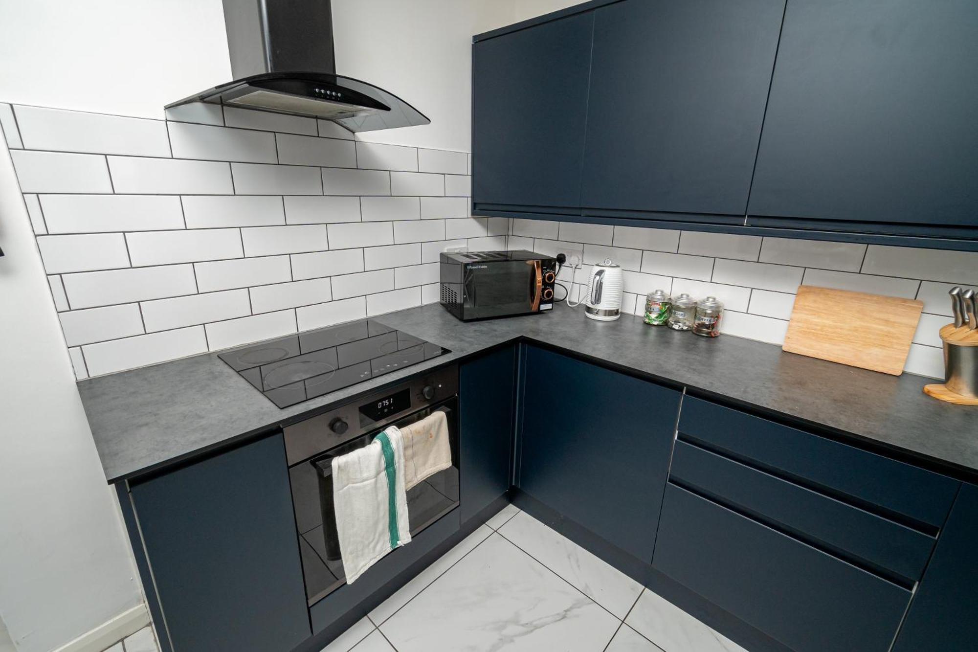Spacious 3-Bed Near The City Centre Свонсі Екстер'єр фото